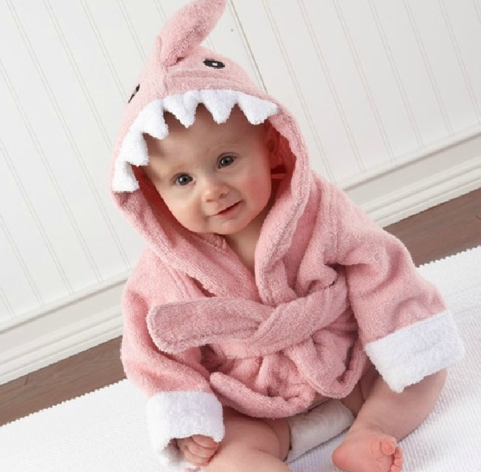 Cartoon hooded baby bathrobe