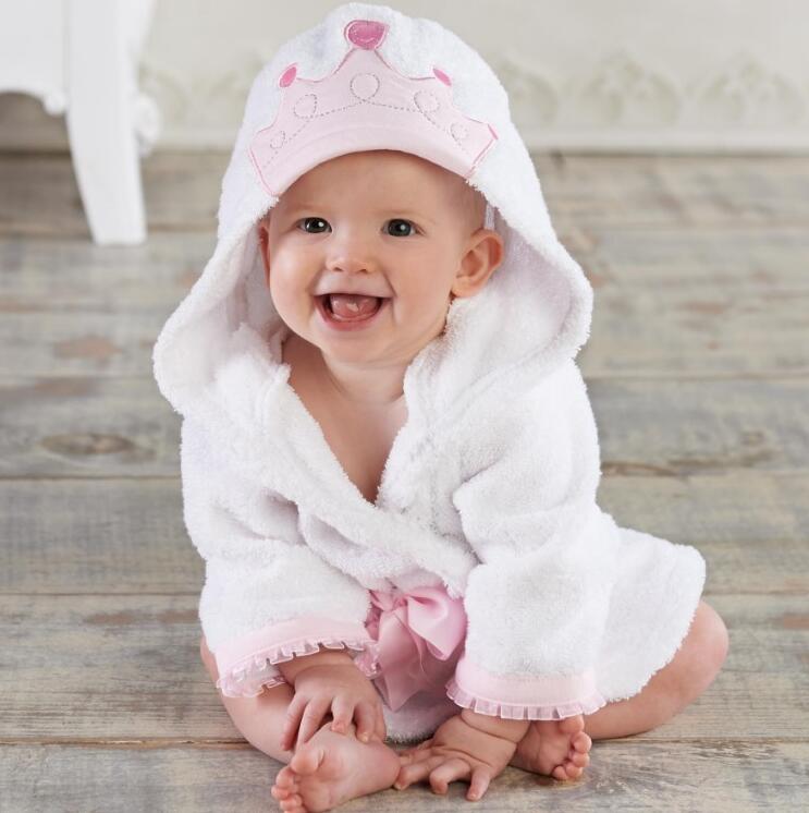 Cartoon hooded baby bathrobe
